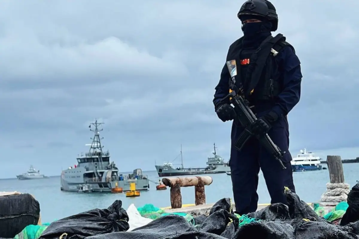 Armada del Ecuador refuerza control marítimo y reporta 11,7 toneladas de droga incautadas en 2026
