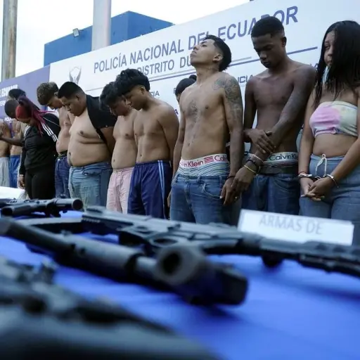 Operativo Apolo 14 deja 20 detenidos y armas incautadas en Guayaquil