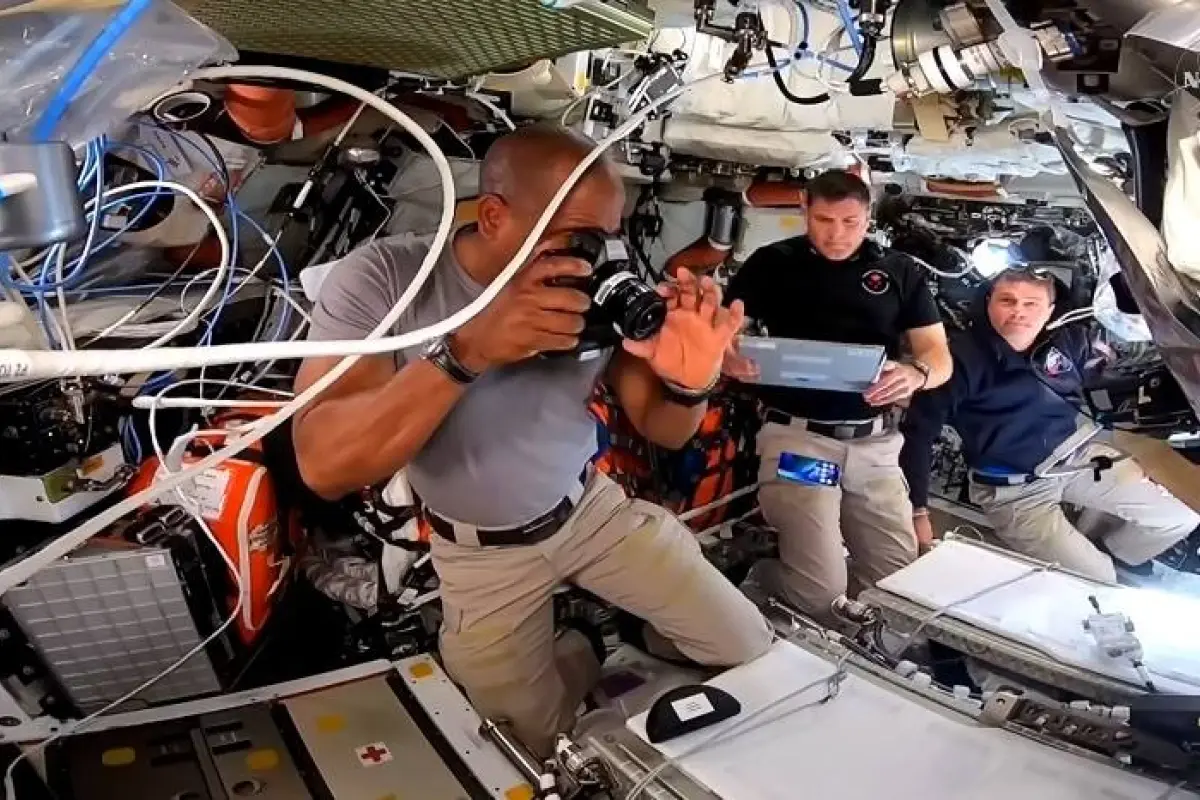 Los astronautas que llegarán hoy a la Tierra tras su viaje de diez días por el espacio, Europa Press
