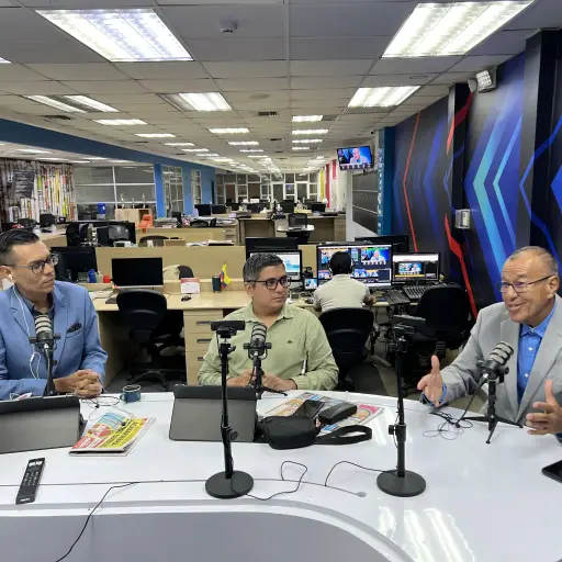 Héctor Farfán señala que persisten problemas estructurales en Manabí y anticipa elecciones marcadas por descontento ciudadano y reconfiguración política