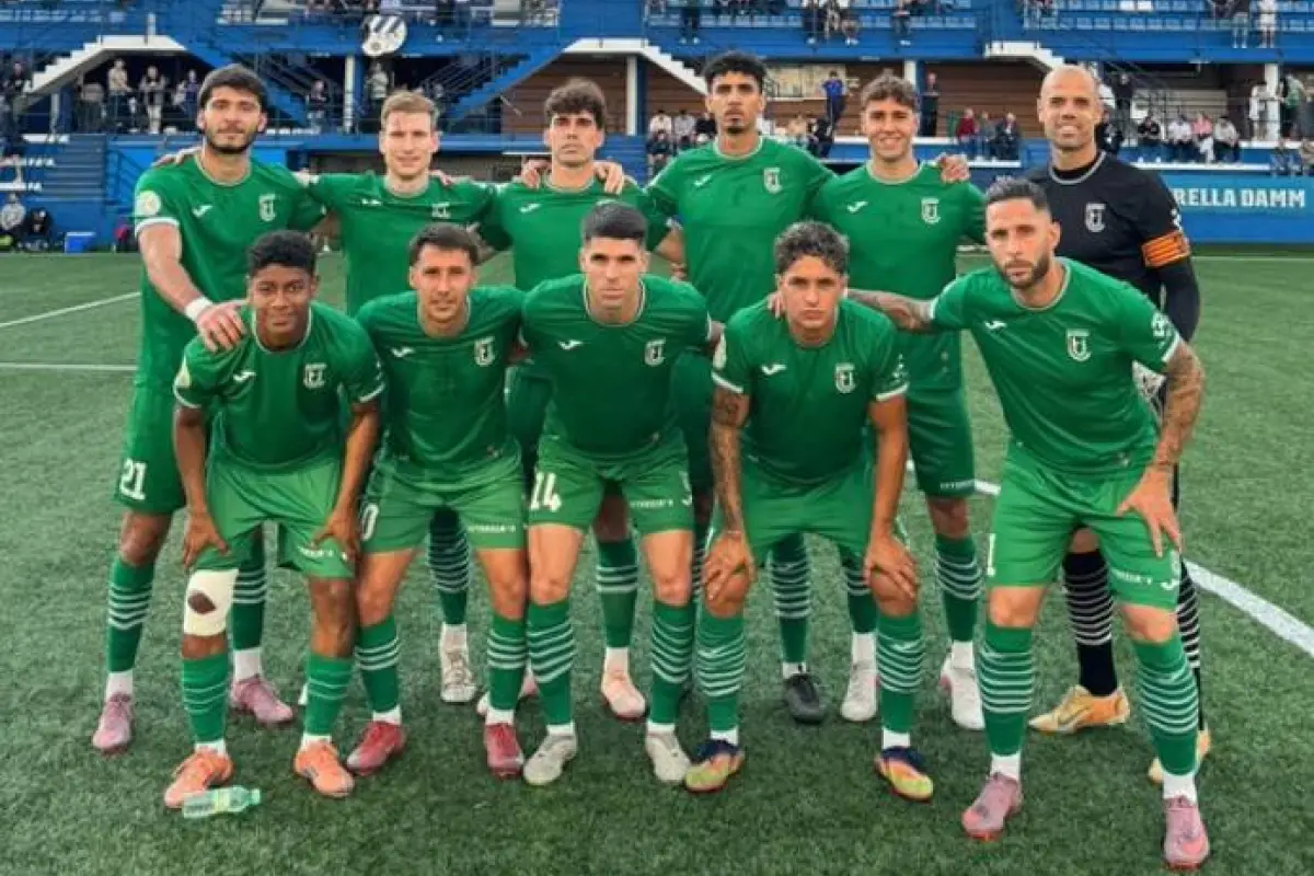 La Unió Esportiva Cornellà  es un club de fútbol español que fue adquirido por Lionel Messi