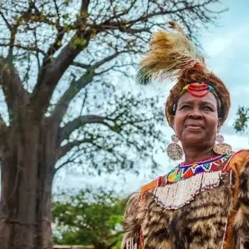 Contra la costumbre: la jefa que liberó a miles de niñas del matrimonio en África