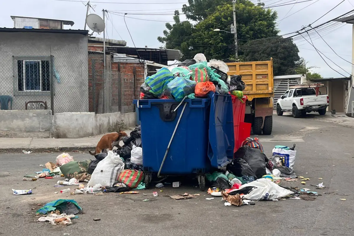 Calle 5 y Av. 34A en Santa Martha. , El Diario