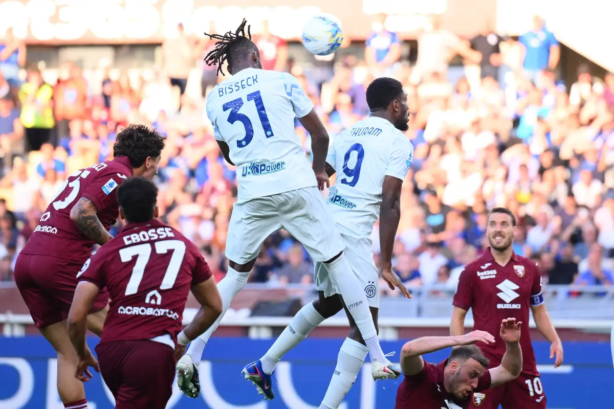 Inter de Milan igualó 2-2 con Torino y quedó a un triunfo de consagrarse campeón