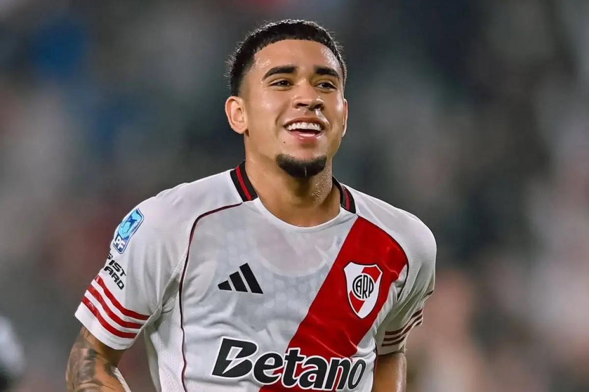 Kendry Páez feliz de marcar su primer gol con River Plate