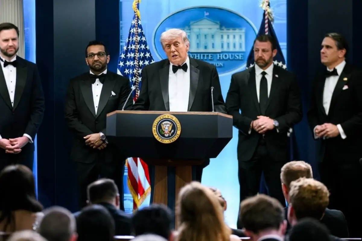 Donald Trump afirma que la violencia política es histórica y critica el discurso de la oposición.