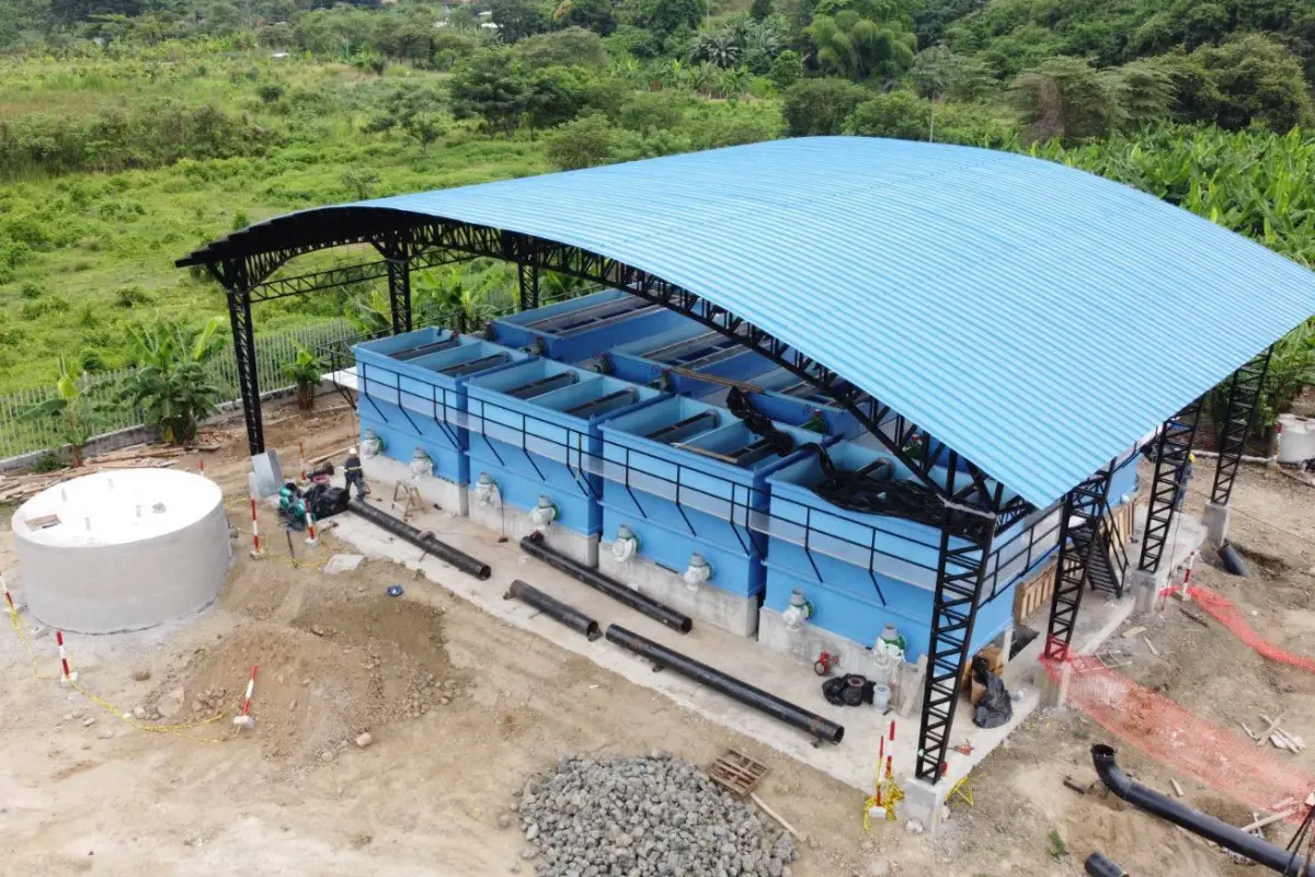 En el proyecto de repotenciación se han instalado nuevos tanques., El Diario