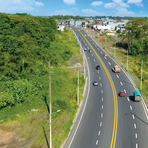 Así funcionará el plan especial en la vía Alóag - Santo Domingo durante el feriado