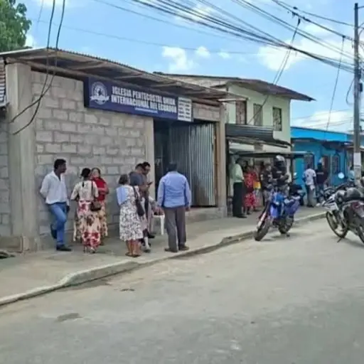 Hombre murió tras ataque armado dentro de una iglesia evangélica en Esmeraldas