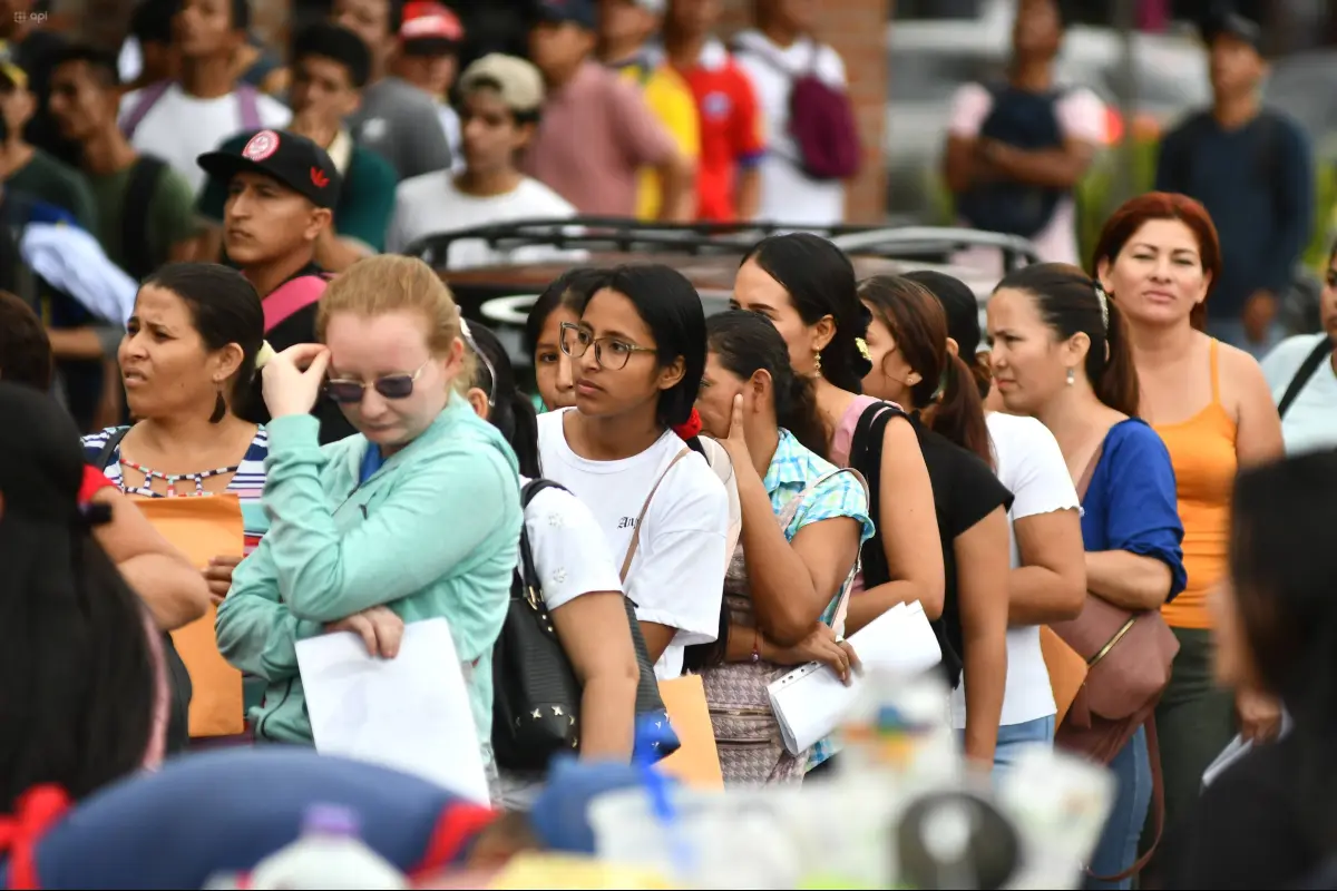 INEC reporta deterioro laboral: crece el empleo no pleno en Ecuador, API