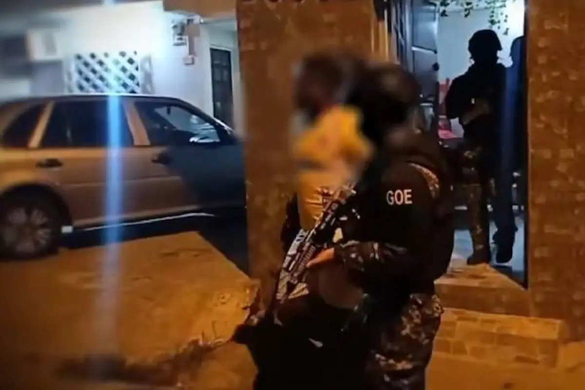 Varias viviendas fueron allanadas por la Policía durante el operativo en las tres ciudades del Guayas., Foto: Policía Nacional
