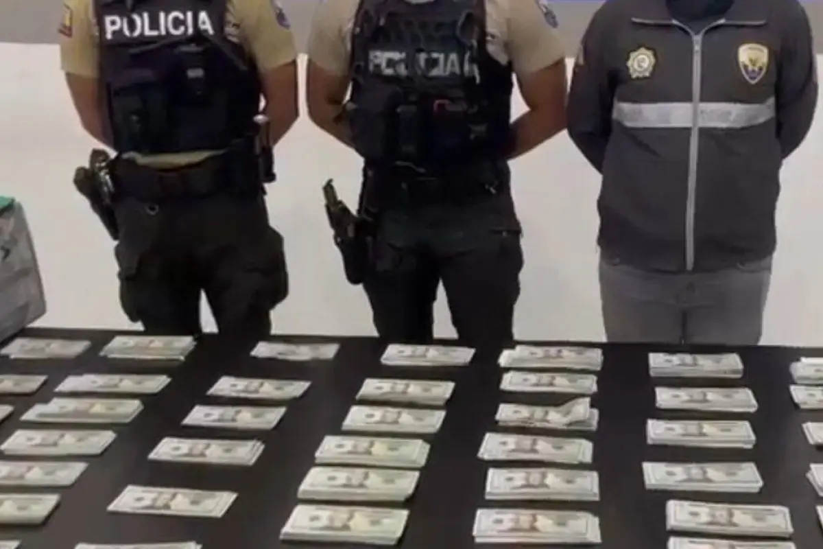 Operativo en Quito deja decomisos de armas, droga y decenas de detenidos