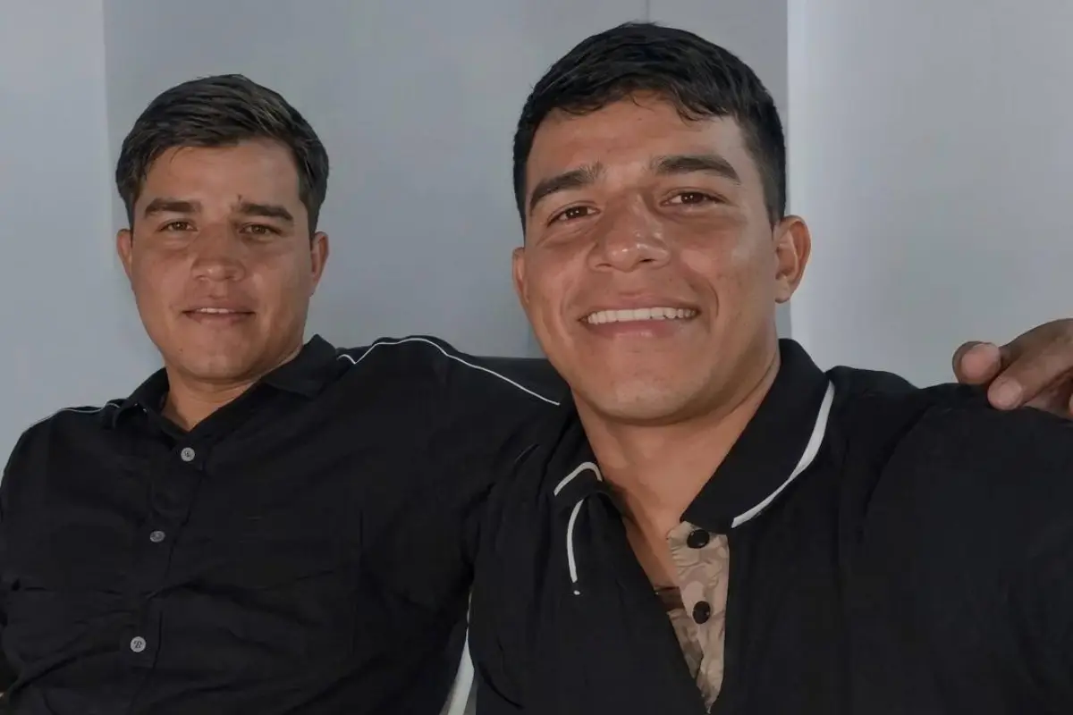 Los hermanos asesinados la noche de este martes., Redes sociales