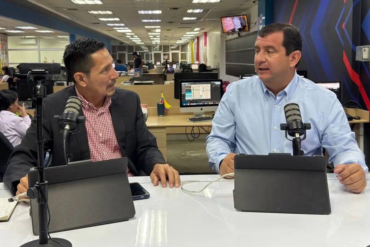 Leonardo Orlando, prefecto de Manabí, durante su entrevista en Manavisión Plus este martes 22 de abril., Foto: El Diario