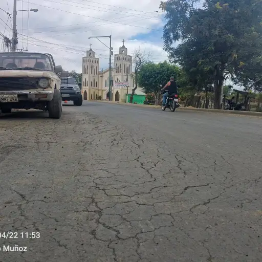La vía Cuatro Esquinas – Pachinche, en Portoviejo, entra en su fase final con observaciones ciudadanas