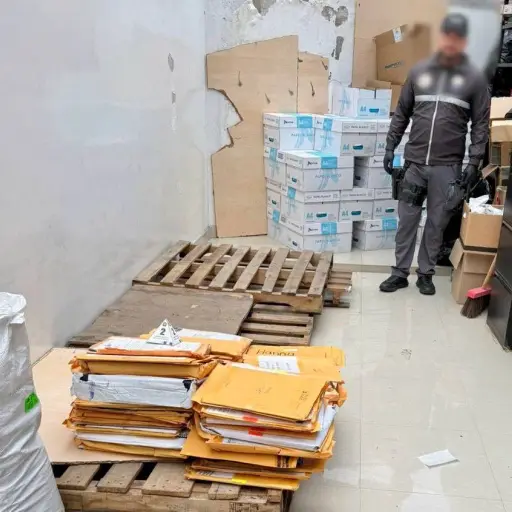 Fiscalía investiga posible cohecho en adquisición de uniformes para cadetes policiales