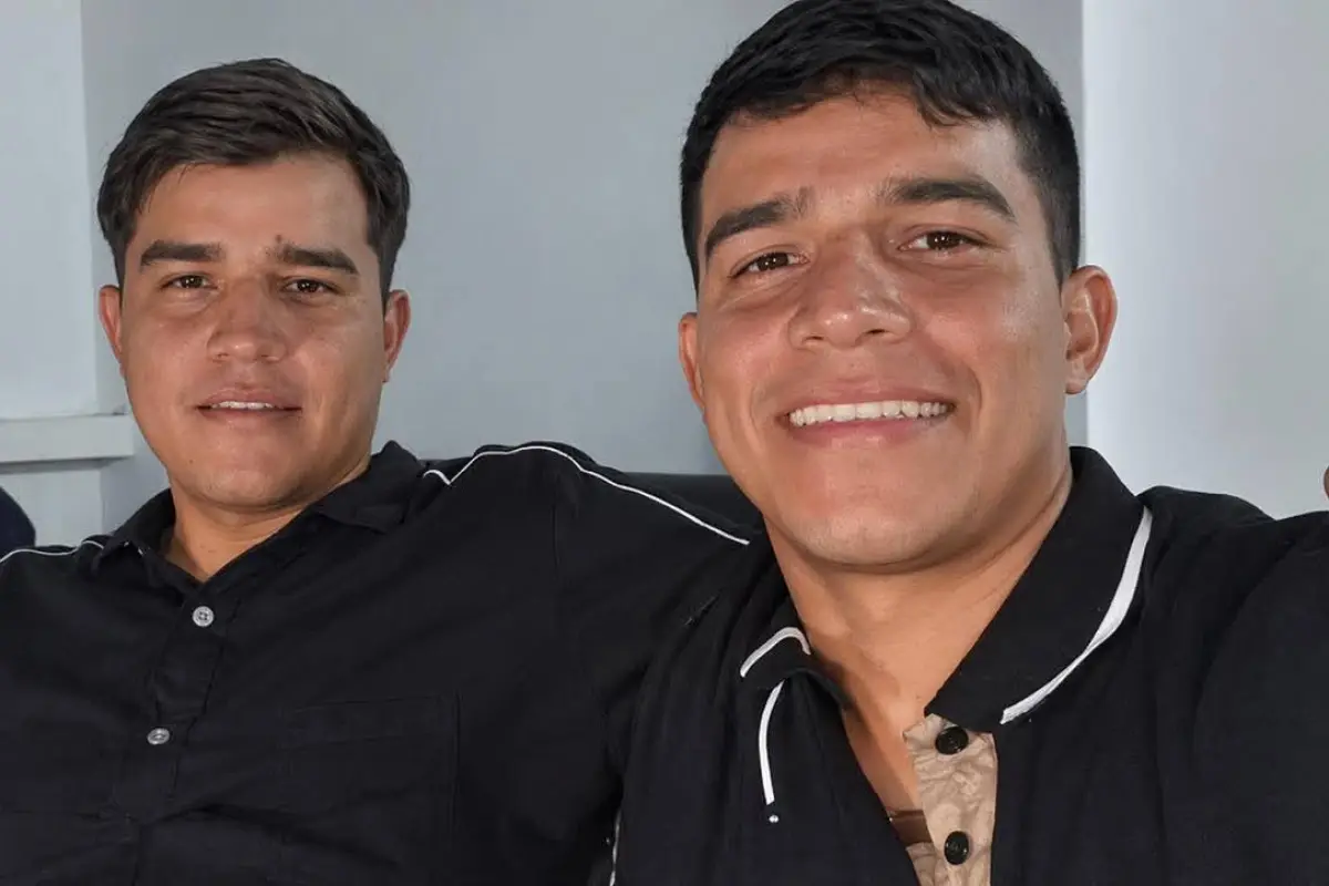 Doble crimen en Manta: gemelos de 22 años fueron baleados en su casa