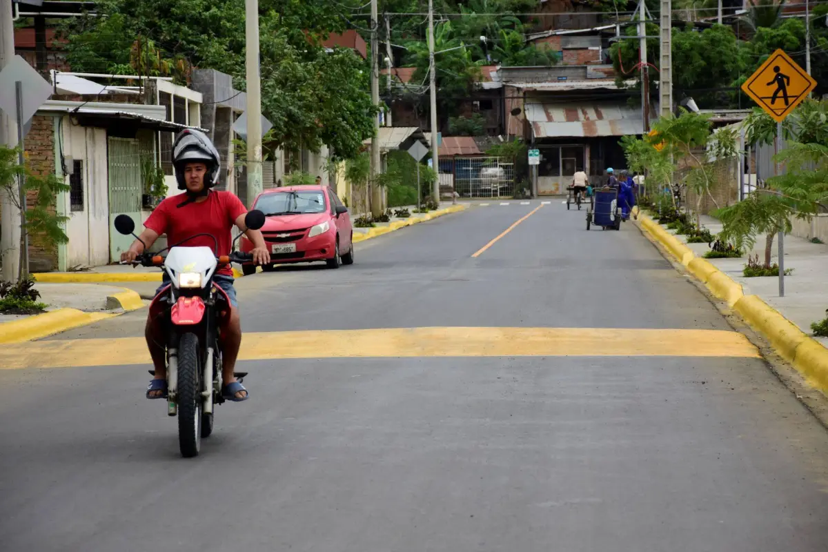 La calle Tarqui tiene 730 metros y está ubicada detrás del Hospital de Especialidades Portoviejo., El Diario