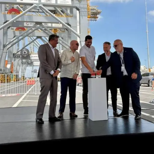 Puerto de Posorja expande su muelle a 700 metros para operar dos buques de manera simultánea