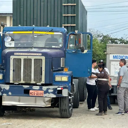 De varios disparos asesinaron al conductor de un tráiler en Manta