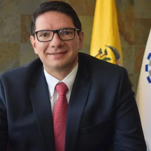 Embajador Pablo Zambrano es cesado por decreto de Noboa en EE.UU.