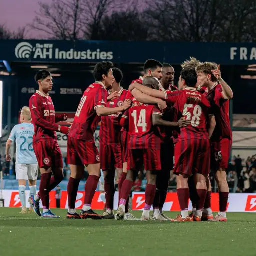 Denil Castillo se destaca en la victoria de Midtjylland que lo coloca primero en la Superliga de Dinamarca