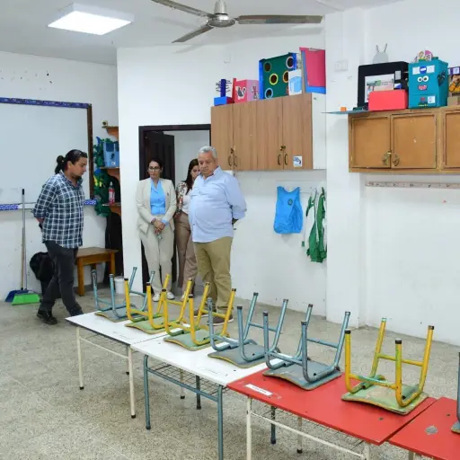 La ULEAM inicia mantenimiento e implementación de 8 pantallas inteligentes