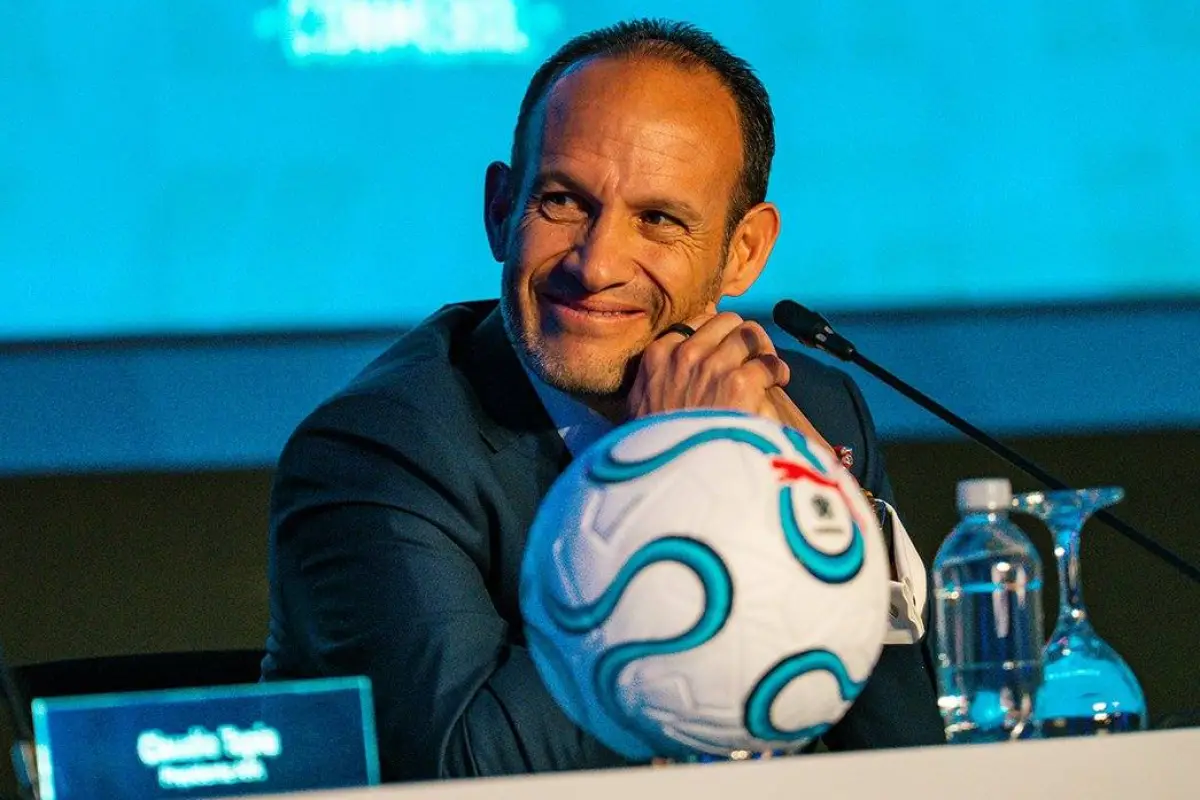 Francisco Egas, presidente de la Federación Ecuatoriana de Fútbol