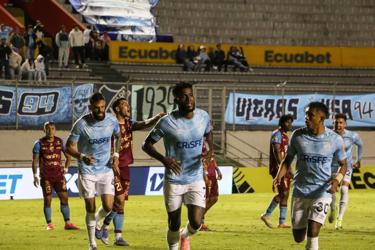 El cotejo se jugó en el estadio Gonzalo Pozo Ripalda en Quito., API
