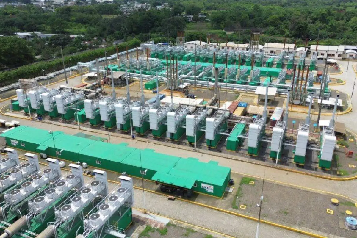 Sistema eléctrico de Ecuador generación térmica 920 MW 2026.
