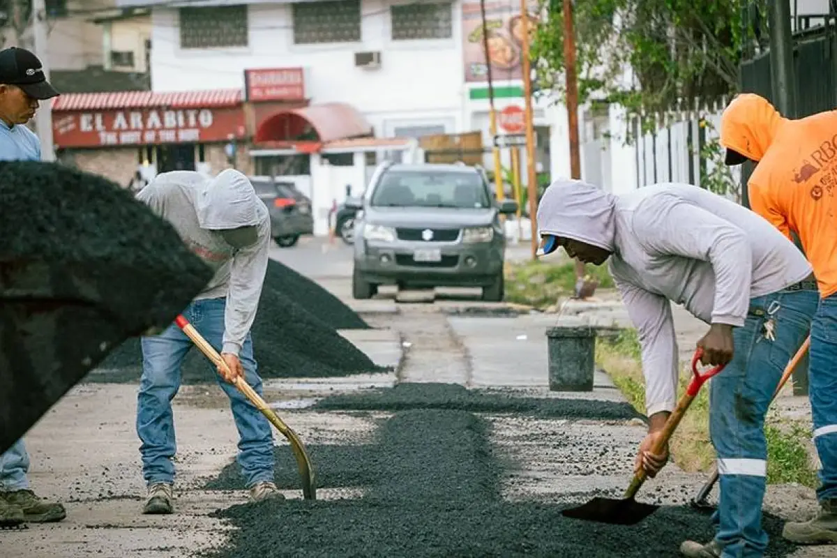 Más de 500 viviendas serán beneficiadas con ductos subterráneos en Urdesa Central
