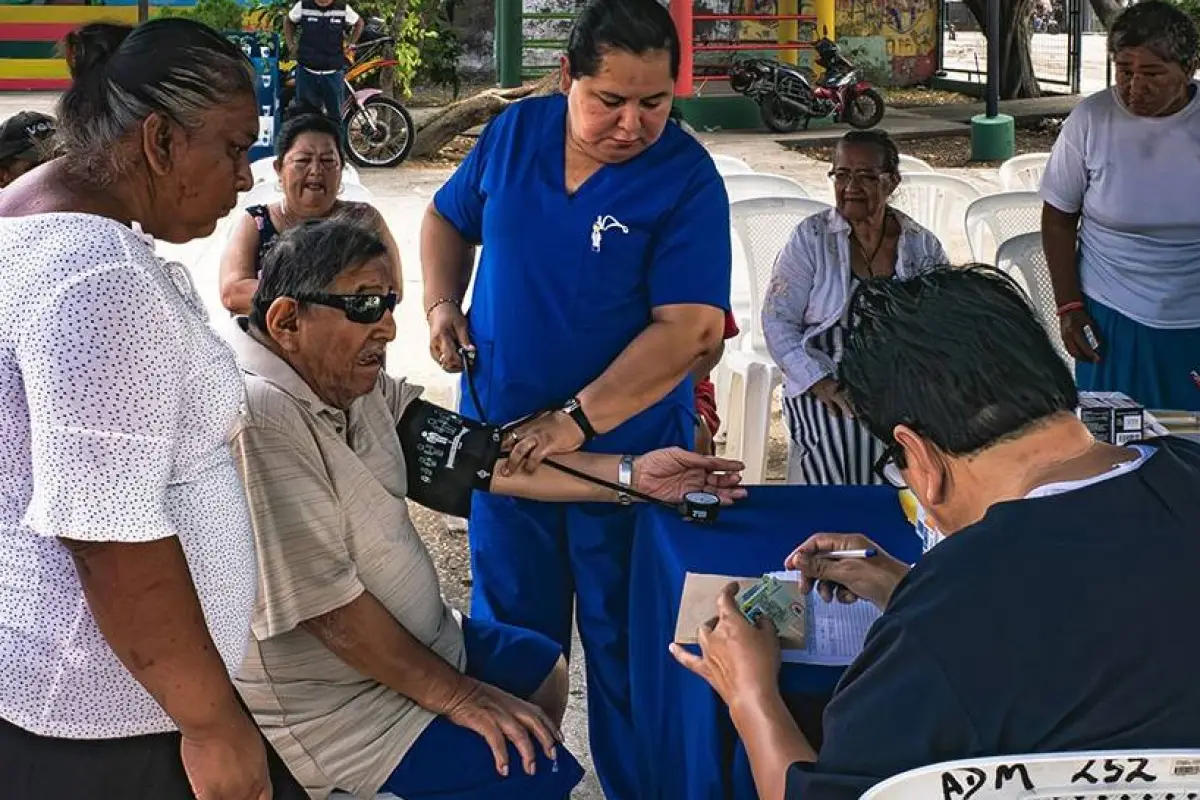 Jornada municipal brinda atención médica y veterinaria gratuita en el Guasmo Sur