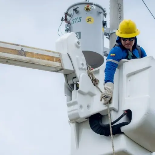 El Gobierno de Ecuador detalla qué familias recibirán el alivio en la planilla eléctrica por altas temperaturas