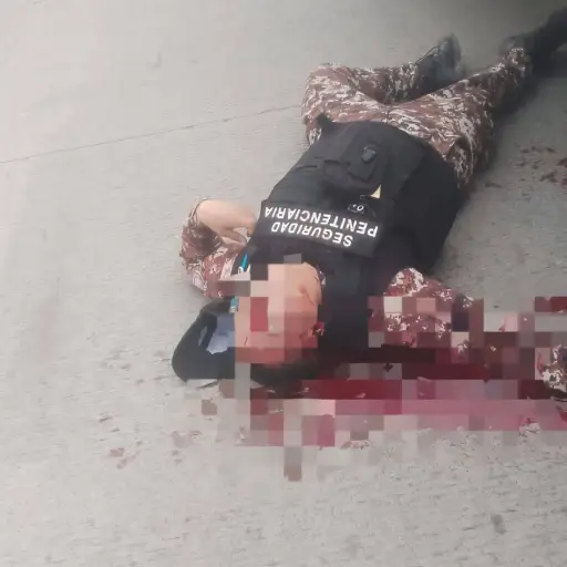 Asesinan a guía penitenciario en los exteriores del centro de privación de libertad en Bahía de Caráquez