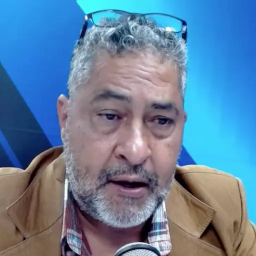 Despidos de médicos, falta de recursos y cuestionamientos al nuevo ministro de Salud agravan la crisis del sistema sanitario en Ecuador