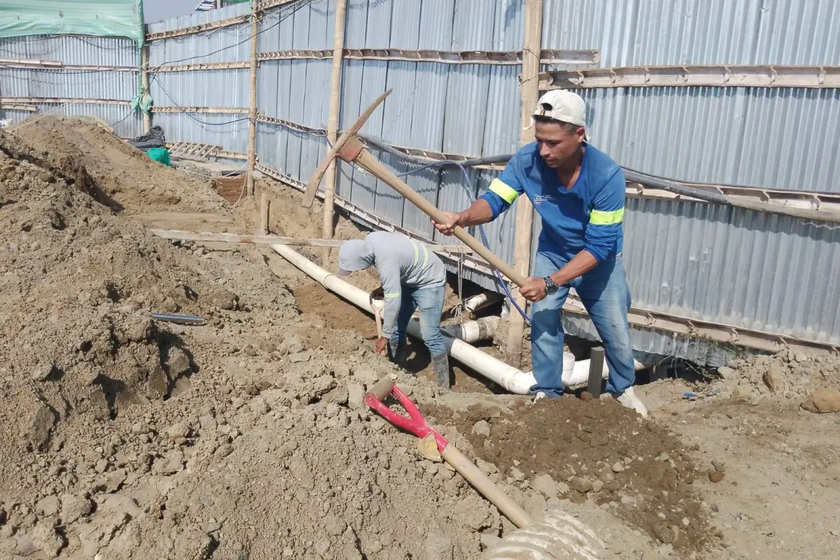 Manta alza la mano por su mano de obra., El Diario