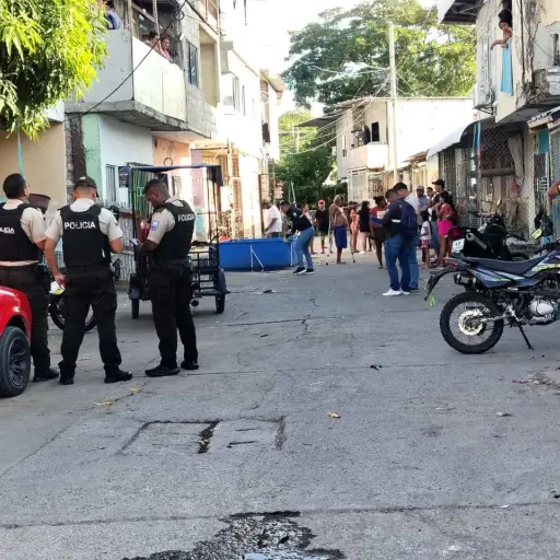 Ataque armado deja un herido en callejón del barrio 8 de Enero en Manta
