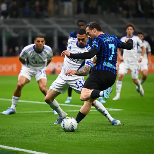 Inter Milan remonta y clasifica a la final de la Copa Italia tras vencer 3-2 a Como  
