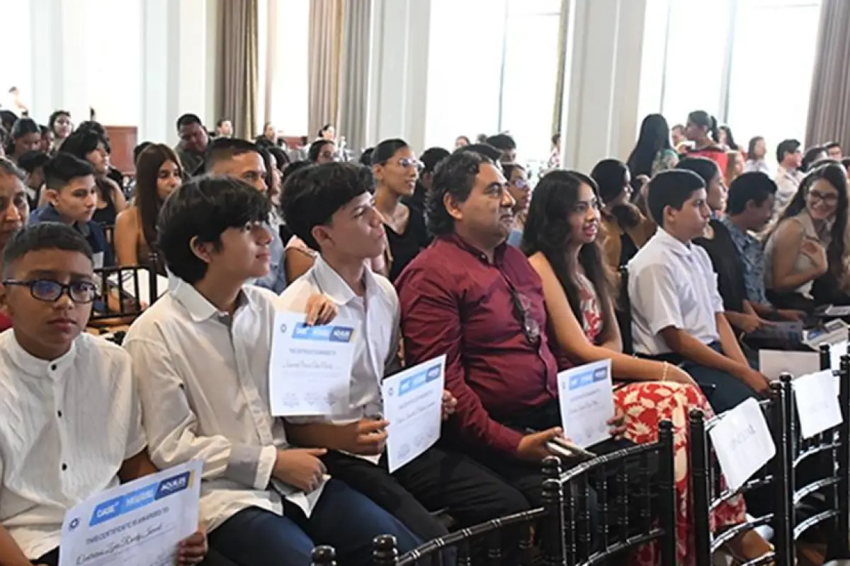 Programa de capacitación en inglés A1 concluye con 180 beneficiarios certificados