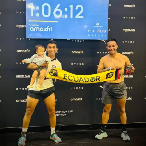 Dos ecuatorianos dejan en alto la bandera de Ecuador en exigente competencia HYROX en España  