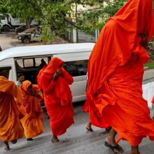 22 monjes budistas fueron detenidos con 110 kilos de marihuana en el aeropuerto de Sri Lanka