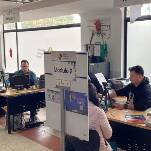 Alerta en Ecuador por filtración masiva de 17 millones de registros de la Agencia Nacional de Tránsito (ANT)
