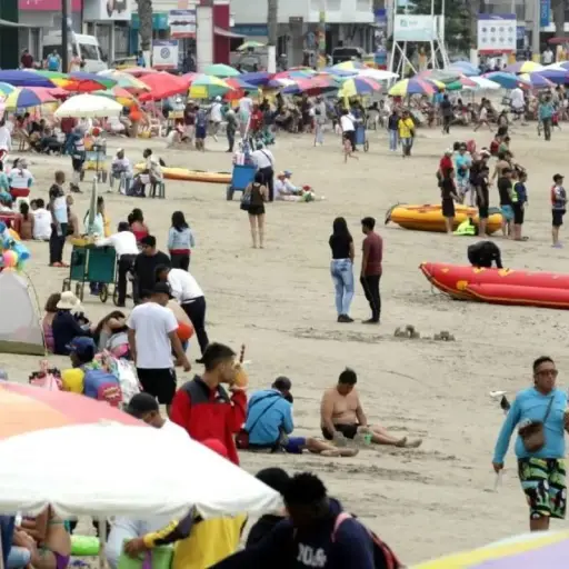 Ecuador tendrá dos feriados largos en mayo de 2026: fechas y condiciones laborales