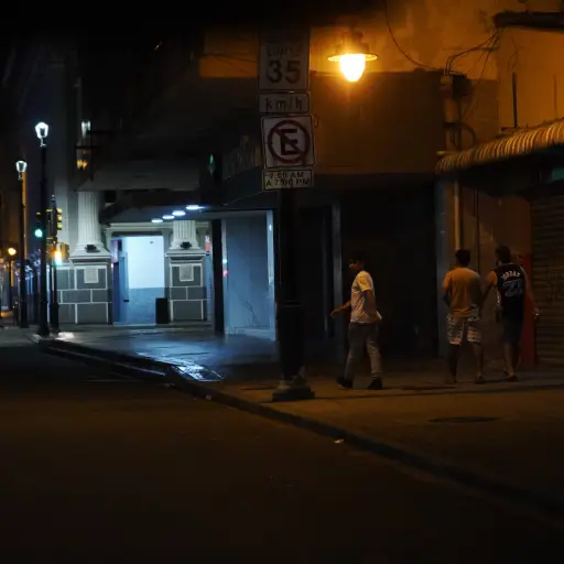 Gobierno aplicará toque de queda en nueve provincias desde el 3 de mayo