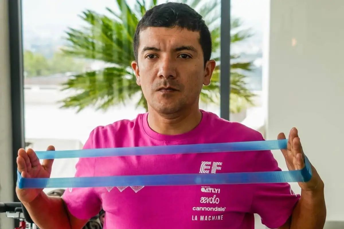 Richard Carapaz confirma que no competirá en el Giro de Italia