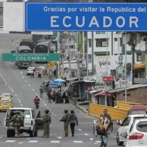 “Vaya a la frontera y nos vemos”: Petro responde a Noboa tras acusaciones