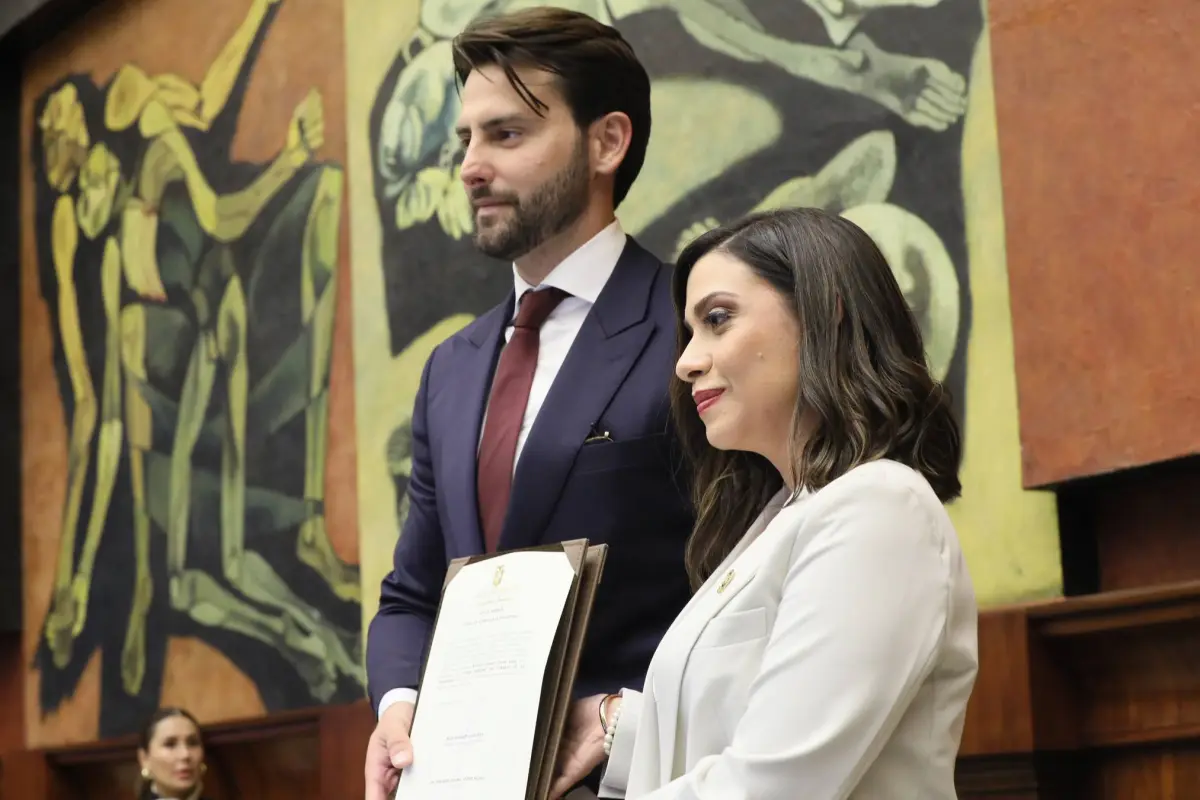 Mercedes Caicedo juramenta como presidenta del Consejo de la Judicatura en sesión de la Asamblea Nacional