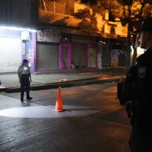 Toque de queda en Ecuador: controles dejan detenidos en Los Ríos y otras provincias