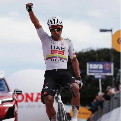 El ecuatoriano Jhonatan Narváez se impone en Fermo y suma su segundo triunfo en el Giro de Italia