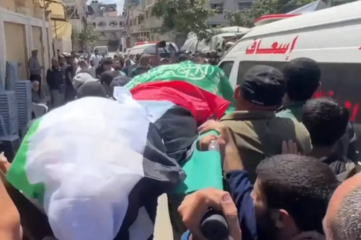 Hamás confirma la muerte de su comandante Izz al Din Haddad tras un bombardeo israelí en Gaza.